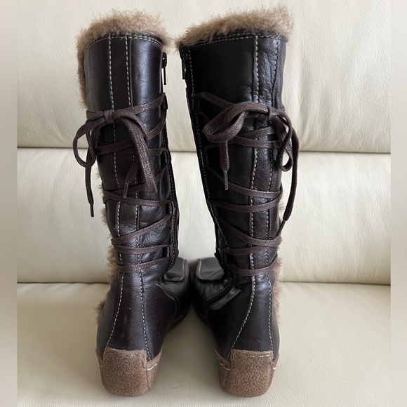 Artica Brown Leather Wedhe Heel Boots Size 37 - Picture 3 of 10